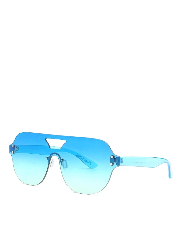 Niebieskie okulary przeciwsłoneczne 
